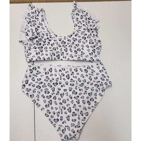 2 Piece Black & White Leopard Print Cap Style Sleeve Bikini sz M - Picture 5 of 8